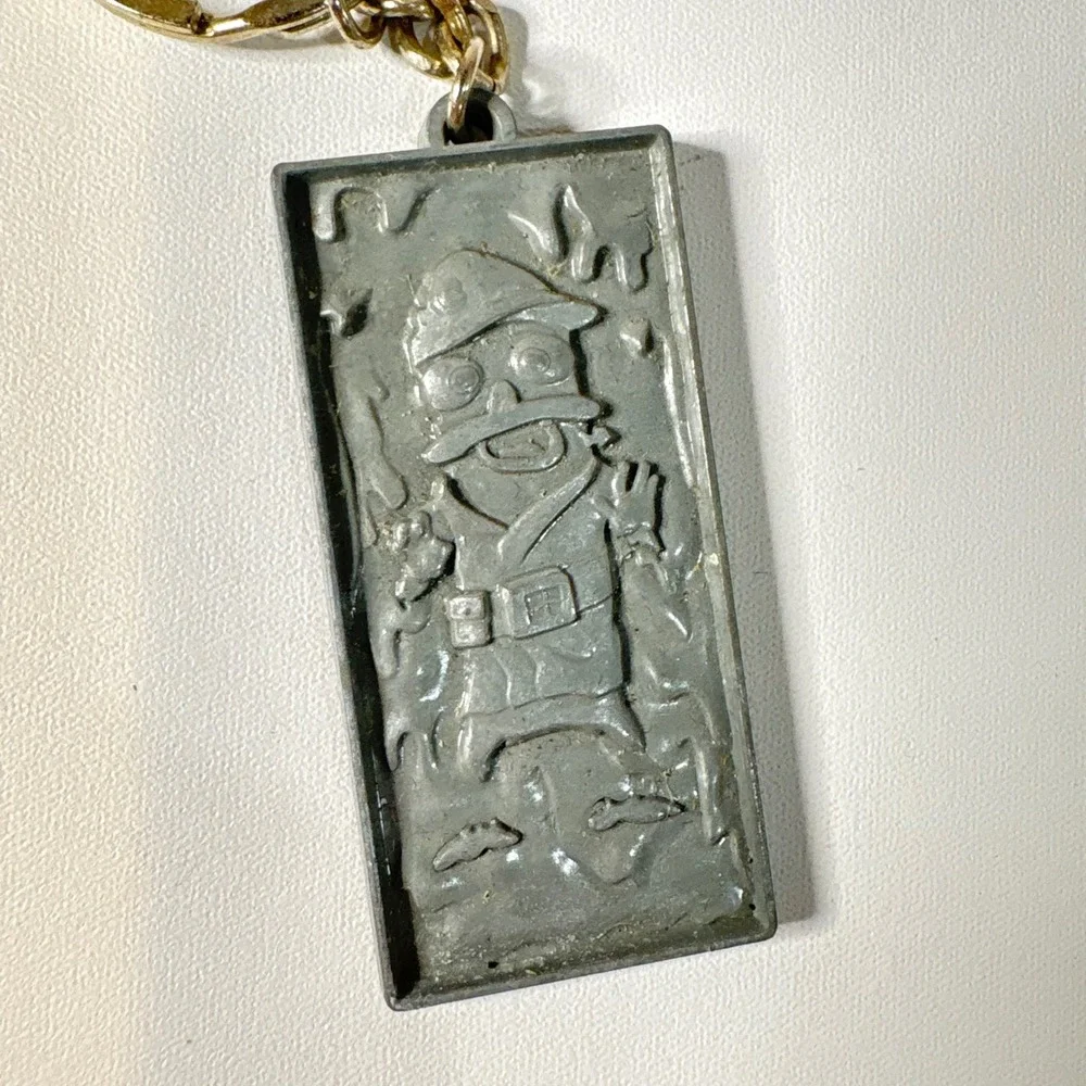 Disney Phineas and Ferb Star Wars Dr Doofenshmirtz Carbonite Keychain 2014 Metal